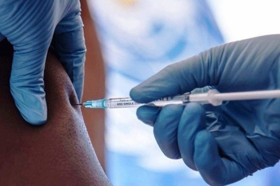 Eμβολιάστηκαν βρέφη, παιδιά και έφηβοι στο ΚΥΤ Μόριας 