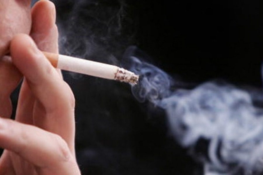 Η «Δικτατορία» των καπνιστών