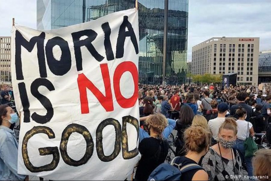 Διαδηλώσεις για τη Μόρια σε δεκάδες γερμανικές πόλεις