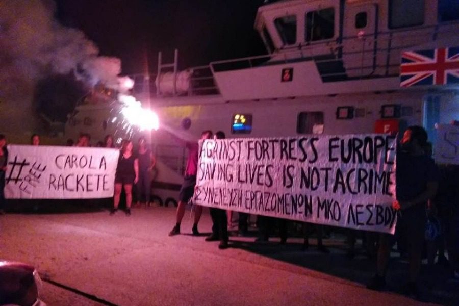 Διαμαρτυρία στo λιμάνι για την φυλάκιση της Ρακέτε