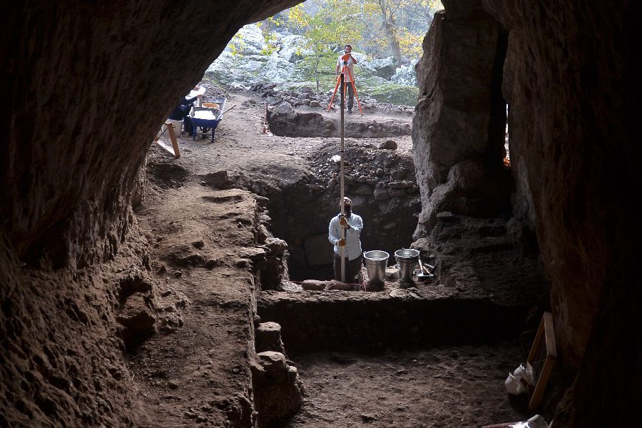 Μια ανασκαφή γράφει την ιστορία της Λέσβου και της γειτονιάς | StoNisi.gr