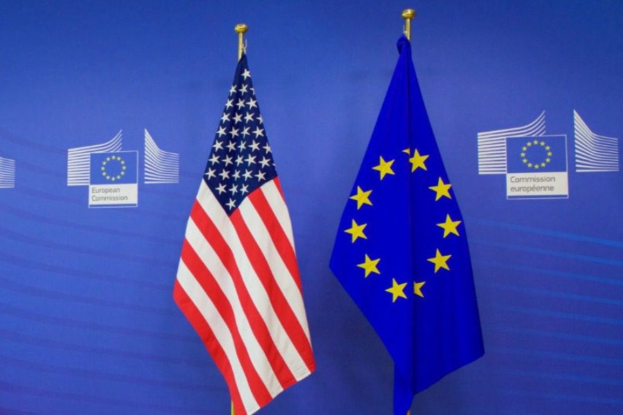 Συμφωνία «μαμούθ» για το φυσικό αέριο ανακοινώνουν ΗΠΑ ‑ ΕΕ