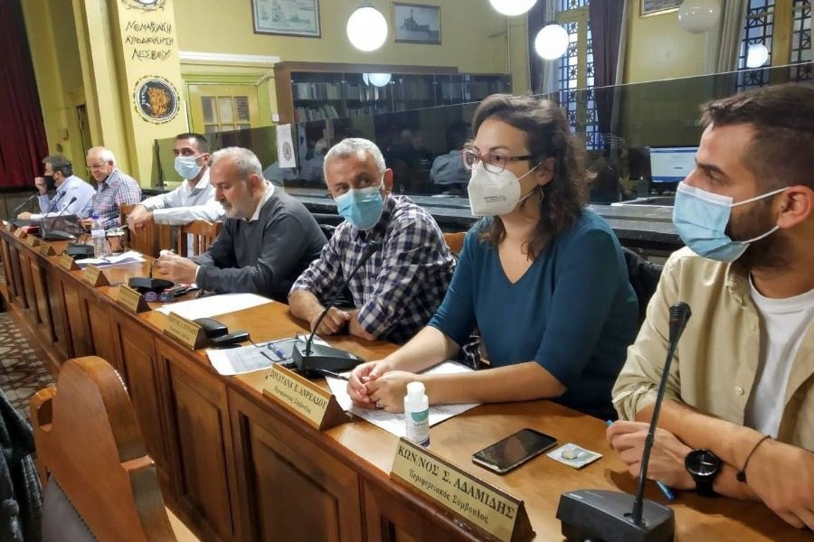 «Οι δήμαρχοι Μυτιλήνης και Χίου θέλουν ευρωπαϊκά Γκουαντάναμο στα νησιά μας» 