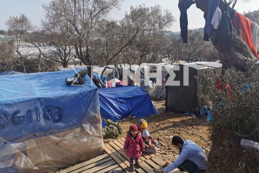 Ανησυχεί η Ύπατη Αρμοστεία για την αποχώρηση προσφύγων από τις δομές