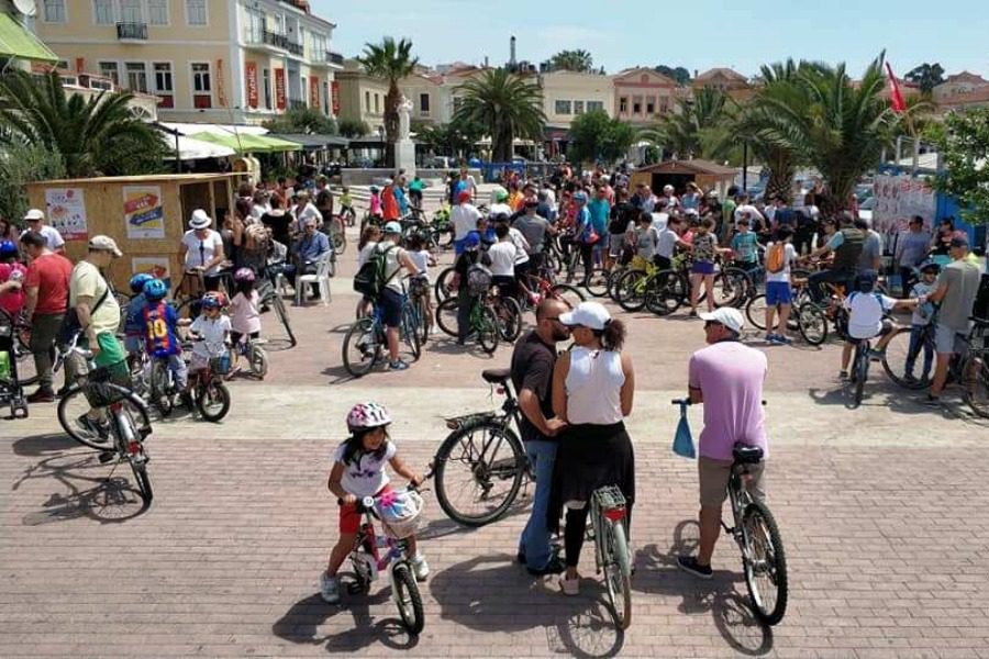 Ποδηλατοπορεία και στη Μυτιλήνη με αίτημα ποδηλατόδρομο!