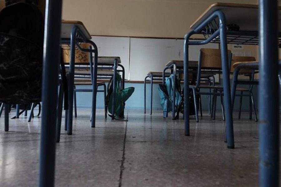 Παραμένουν άνω των 100 τα σχολικά κρούσματα στη Λέσβο