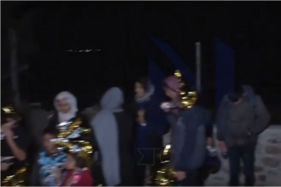 Αποκαλυπτικό νυχτερινό βίντεο από την άφιξη βάρκας