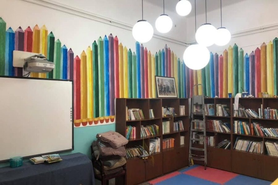 Βιβλιοθήκη‑κόσμημα και έμπνευση για τους μαθητές