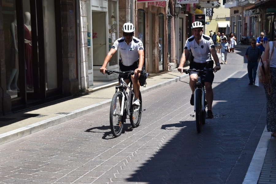 Ξανά αστυνομικοί με ποδήλατα
