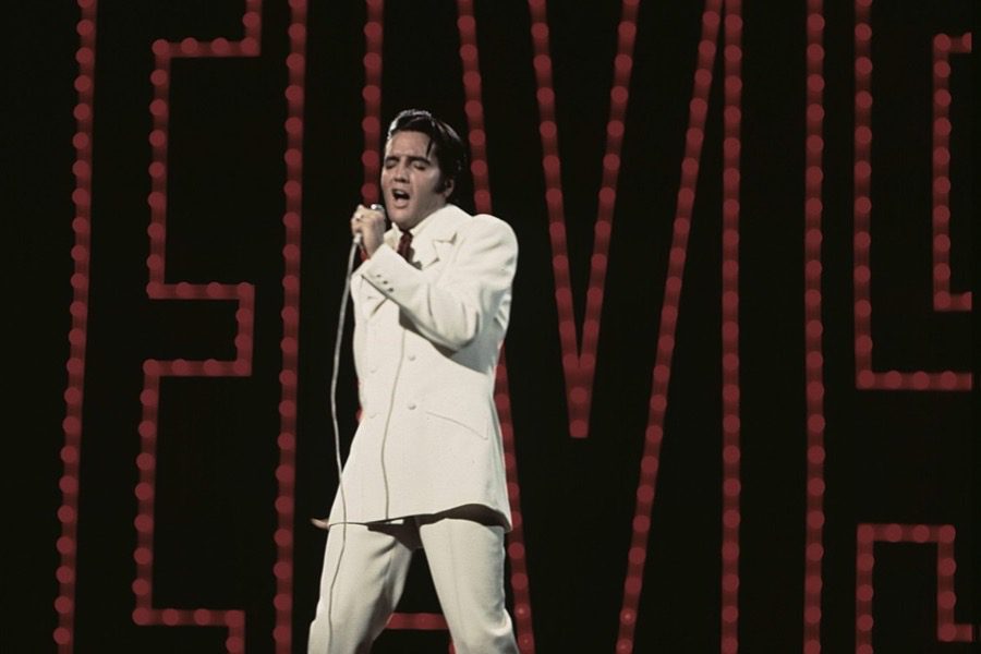 Ladies and gentlemen, Elvis has just entered the building!*