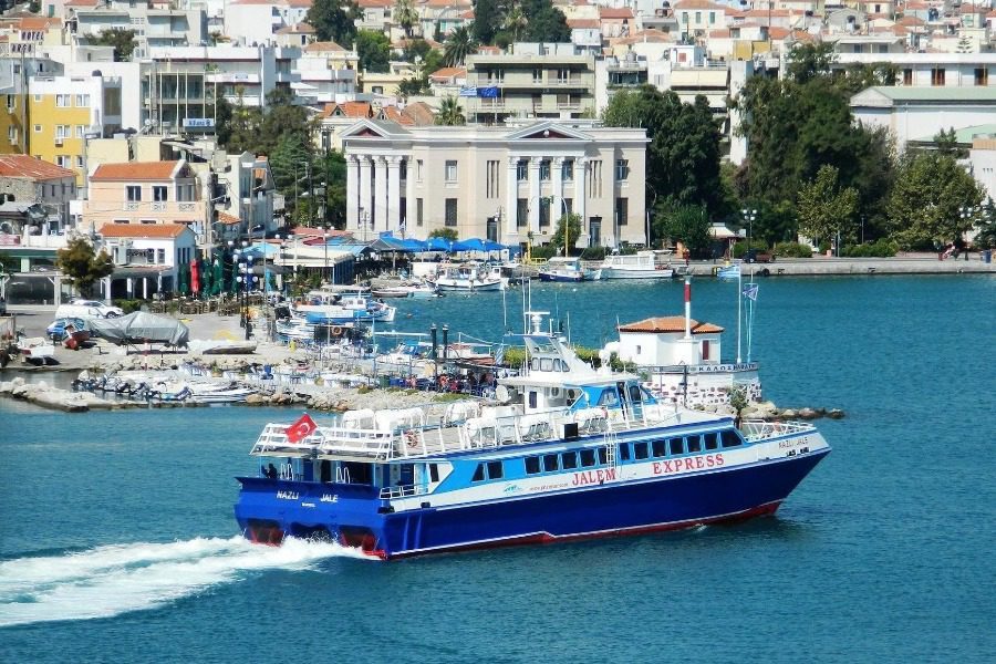 6.105 Τούρκοι τουρίστες στη Λέσβο τον Ιούλιο