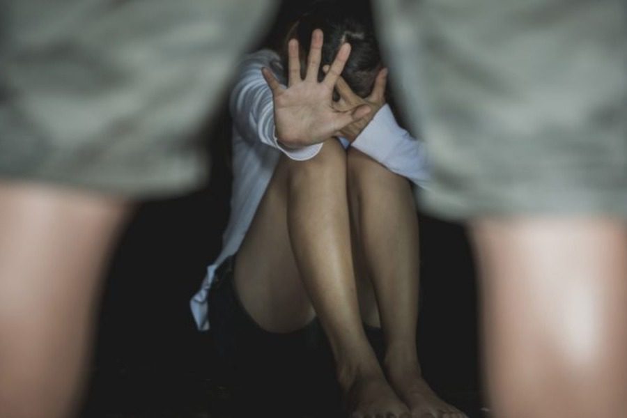 Βιασμός 12χρονης ‑ Ματροπεία: Δεξιός ψάλτης και θεοφοβούμενος ο 53χρονος 