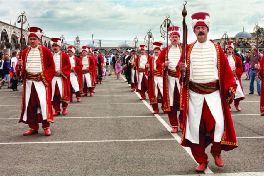 «Μετά το Μεσαιωνικό φεστιβάλ, οργανώστε και ένα… Οθωμανικό»