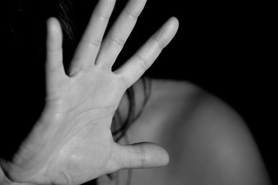 Γυναικοκτονίες: Η φονική βία κατά γυναικών το 2022 στην Ελλάδα