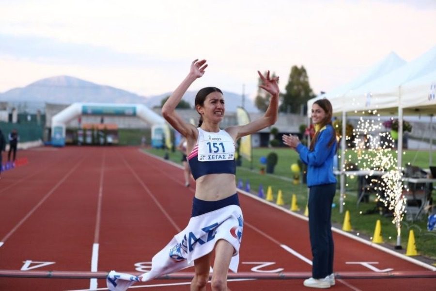 Χρυσό και ατομικό ρεκόρ για την Μαρία Κάσσου στα 10.000 μ.