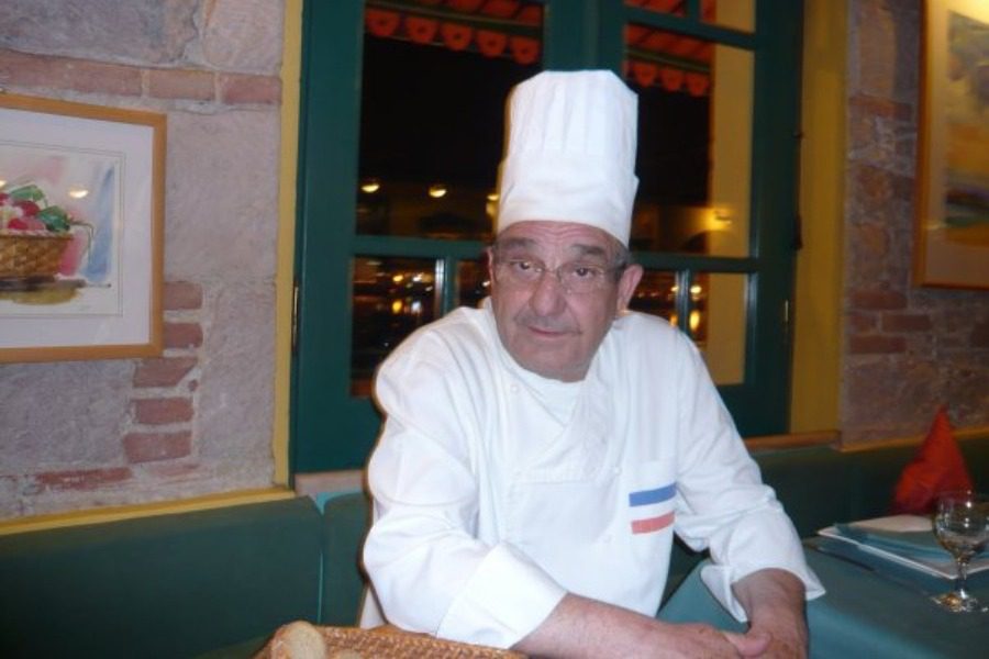 Πέθανε ο σεφ Νικηφόρος από το «Λεμόνι και πράσινο πιπέρι»