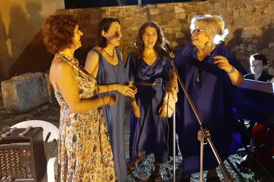 Μουσική πανδαισία στο Κεντρικό λουτρό της Μυτιλήνης 