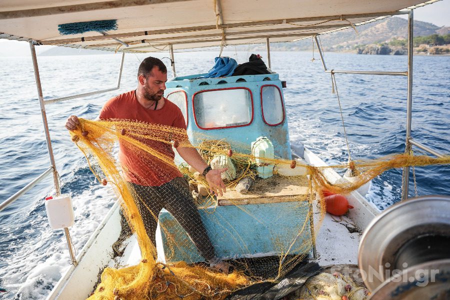 Μηδενική η κρατική στήριξη για την παράκτια αλιεία