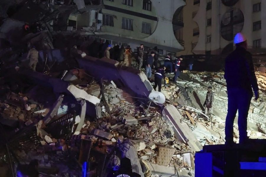 Φονικός σεισμός 7,8 Ρίχτερ στην Τουρκία
