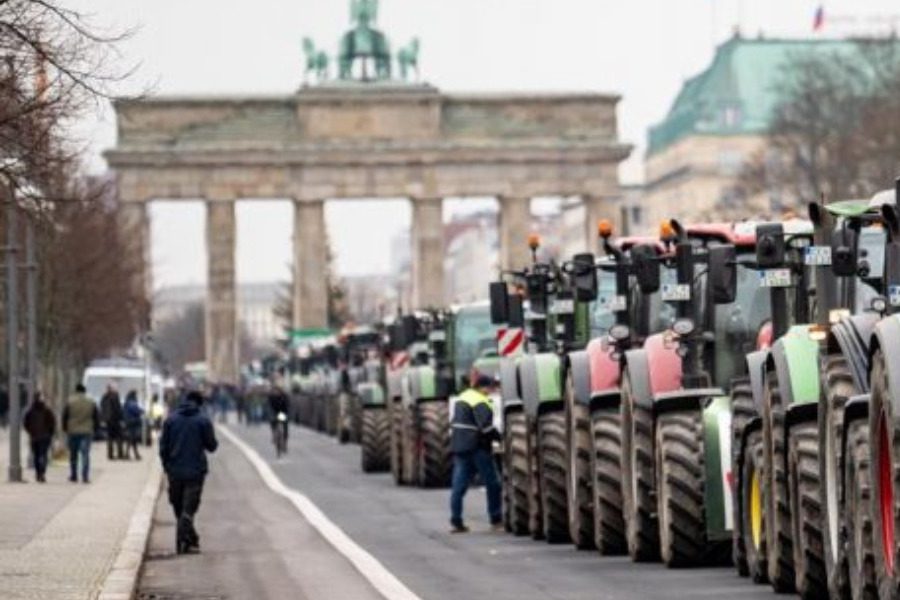 Συνεχίζουν τις κινητοποιήσεις οι Γερμανοί αγρότες 