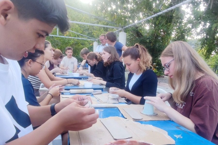 Μαθητές της Γερμανίας γνώρισαν την παράδοση και τον πολιτισμό της Αγιάσου 