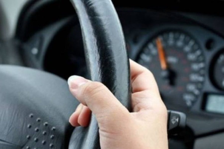 Ράλι ταχύτητας και επικίνδυνοι ελιγμοί από ανήλικο οδηγό 