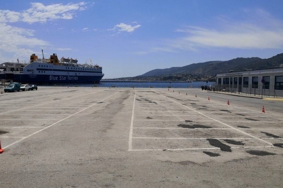 Θέμα χρόνου η απελευθέρωση θέσεων πάρκινγκ στο λιμάνι Μυτιλήνης