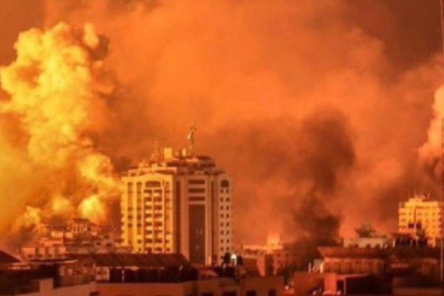 Η Γάζα φλέγεται: Σφοδροί βομβαρδισμοί από το Ισραήλ 
