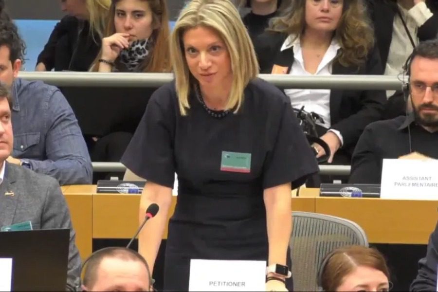 Καρυστιανού στο Ευρωκοινοβούλιο: Είμαστε βέβαιοι για τη συγκάλυψη, γι` αυτό είμαστε εδώ