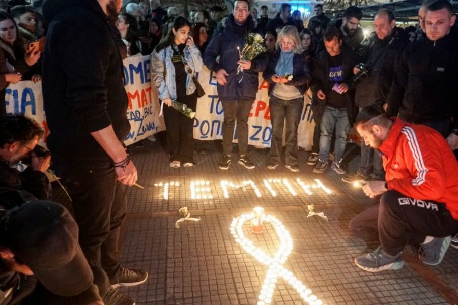 Συγκέντρωση διαμαρτυρίας για τους νεκρούς στα Τέμπη