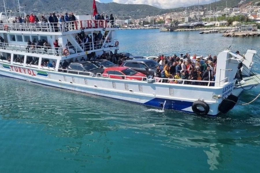 Συμφωνία για βίζα «εξπρές» σε Τούρκους πολίτες στα νησιά του Αιγαίου