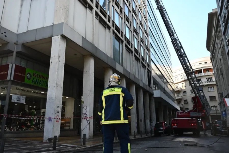 Έκρηξη βόμβας στην οδό Σταδίου στην Αθήνα